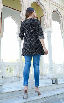 Women'S Cotton Bandhej Printed Short Kurti (Black) 2