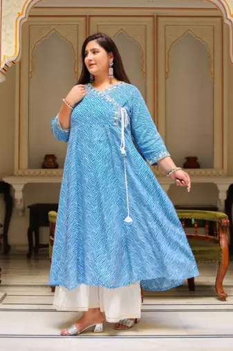 Women'S Plus Size Lehariya Printed Anarkali Kurti(Blue)