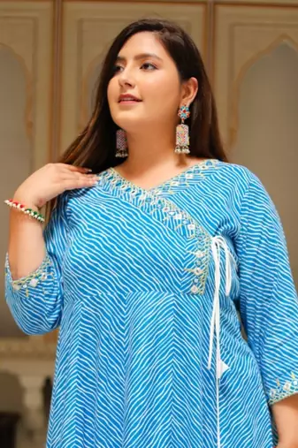 Women'S Plus Size Lehariya Printed Anarkali Kurti(Blue)