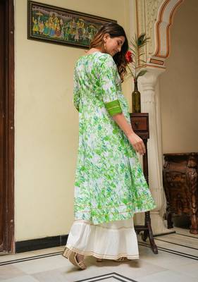 Women'S Cotton Tie & Dye Printed Anarkali Kurta (Green) 3