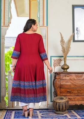 Women'S Plus Size Rayon Embroidered Anarkali Kurta (Maroon) 2