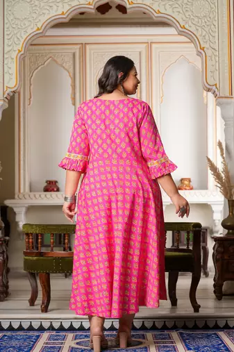 Women'S Plus Size Floral Printed Anarkali Kurti (Pink)