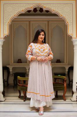 Women'S Plus Size Floral Printed Anarkali Kurti (Multi) 4