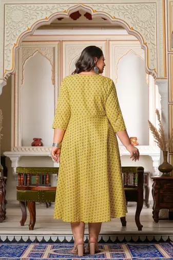 Women'S Plus Size Floral Printed Anarkali Kurti (Yellow)