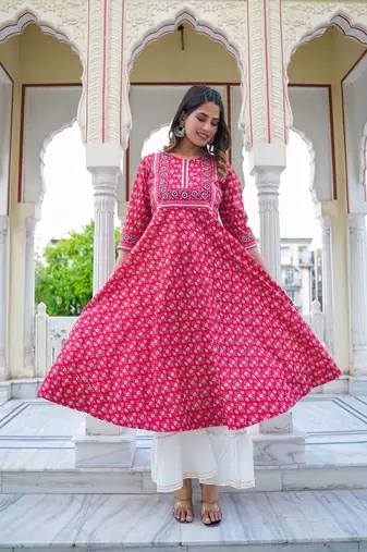 Women'S Rayon Floral Printed Anarkali Kurti (Red)