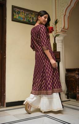 Women'S Cotton Gold Print Anarkali Kurti (Wine) 1