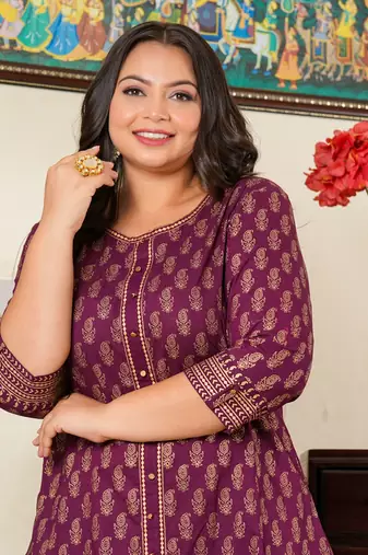 Women'S Plus Size Cotton Gold Print Anarkali Kurti (Wine)