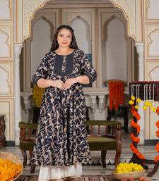 Women'S Plus Size Rayon Abstract Printed Anarkali Kurta (Blue)