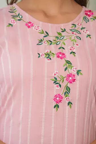 Women'S Stripe Printed Embroidered Straight Kurta (Pink)