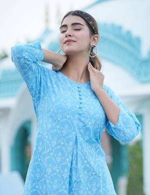 Women'S Cotton Floral Printed Short Kurti (Blue) 1