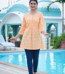Women'S Cotton Floral Printed Short Kurti (Orange)