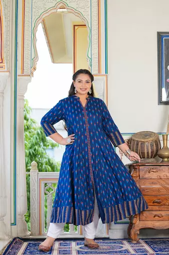 Women'S Plus Size Rayon Ikat Printed Anarkali Kurta (Blue)