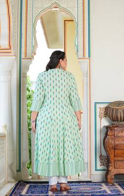 Women'S Plue Size Rayon Ikat Printed Anarkali Kurta (Green) 3