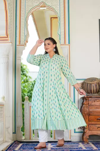 Women'S Plue Size Rayon Ikat Printed Anarkali Kurta (Green)