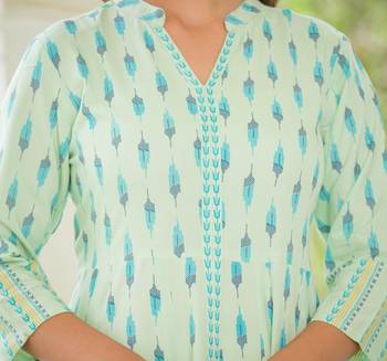 Women'S Rayon Ikat Printed Anarkali Kurta (Green) 5