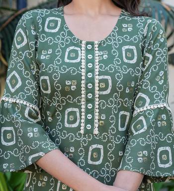 Women'S Rayon Bandhej Printed A-Line Kurta (Green) 5