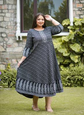 Women'S Plus Size Geomatrical Jamdani Printed Kurta (Black) 3