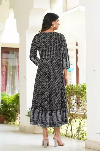 Women'S Geomatrical Jamdani Printed Kurta (Black)