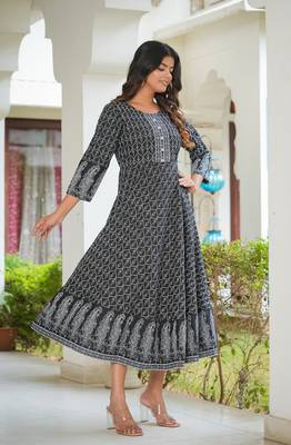 Women'S Geomatrical Jamdani Printed Kurta (Black) 4