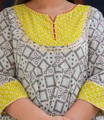 Women'S Cotton Geomatrical Printed Anarkali Kurti (Multi)