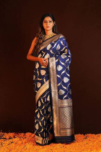 Navyblue Color silk Blend Sarees With Blouse