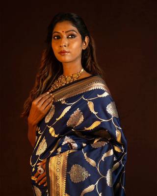 Navyblue Color silk Blend Sarees With Blouse 3