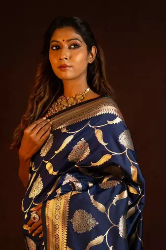 Navyblue Color silk Blend Sarees With Blouse