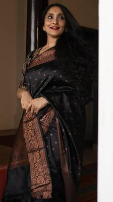 Black Color silk Blend Sarees With Blouse 2