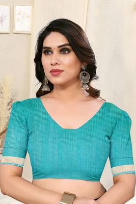 White Cotton Blend Checked Woven Leaf Print Golden Zari Border Saree With Unstitched Blouse Piece 4