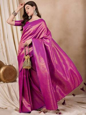 kanjivaram Zari silk woven with golden woven border saree 1
