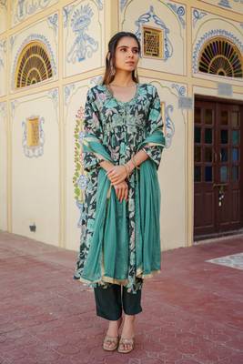 Women teal muslin embroidered kurta  pant & dupatta set 1