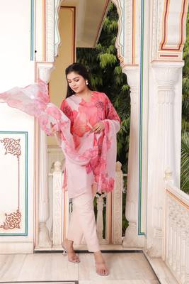 Women ivory tabby slik print & embroidered kurta  pant & dupatta set 3