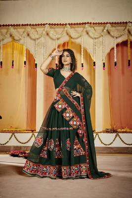 Dark Green Navratri Lehenga Choli  Vibrant Garba Dress with Traditional Embroidery 1