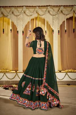 Dark Green Navratri Lehenga Choli  Vibrant Garba Dress with Traditional Embroidery 3