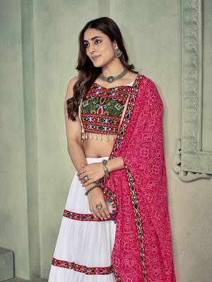 White Cotton Navratri Chaniya Choli with Kutch Embroidery & Bandhani Dupatta (Tie-Back) 4