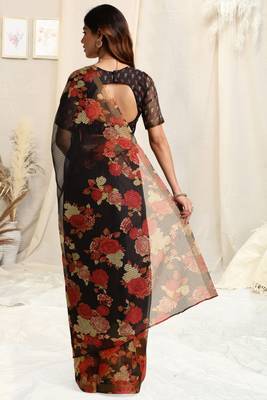 Black kota doria floral print golden zari border saree with unstitched blouse piece 3