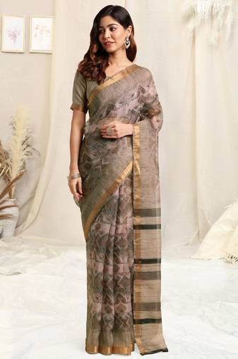 Beige kota doria geometric print stripe print golden zari border saree with unstitched blouse piece