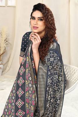 Navy Blue Silk Blend Patola Print Copper Zari Border Tassels Saree With Unstitched Blouse Piece 5