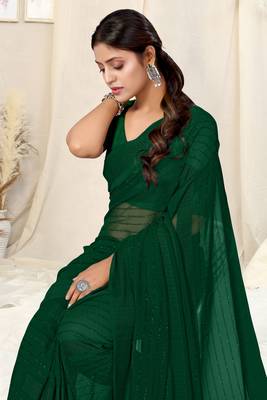 Green georgette solid tassels saree with unstitched blouse piece 5