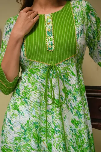 Women'S Cotton Tie & Dye Printed Anarkali Kurta (Green)