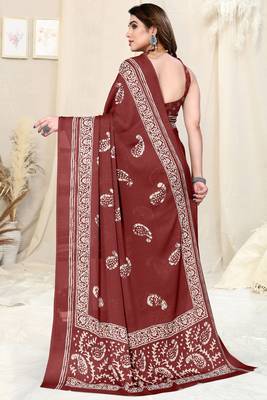 Maroon Chiffon Paisley Batik Print Saree With Unstitched Blouse Piece 3
