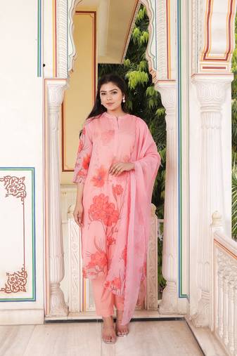 Women pink tabby slik print & embroidered kurta  pant & dupatta set