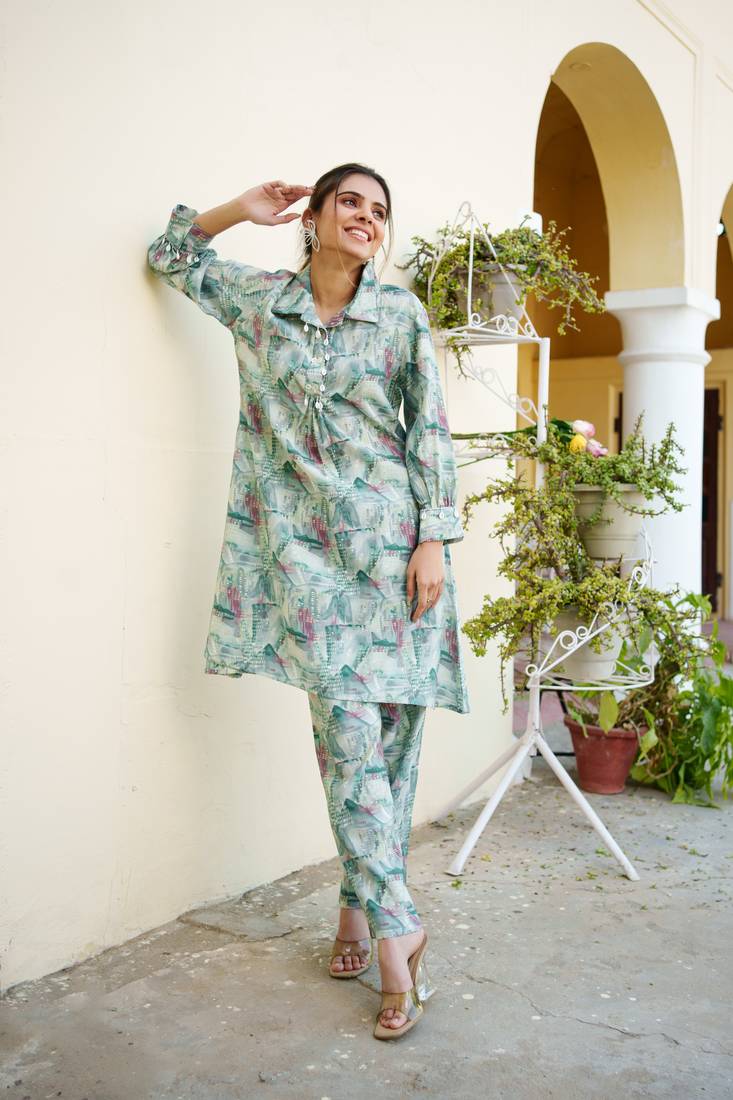 Women mint muslin printed shirt & pant set (co-ords set)