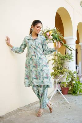 Women mint muslin printed shirt & pant set (co-ords set) 3