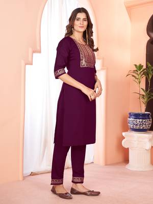 Designer collection wine color viscose fabric  zari work heavy embroidery kurta set with dupatta 5