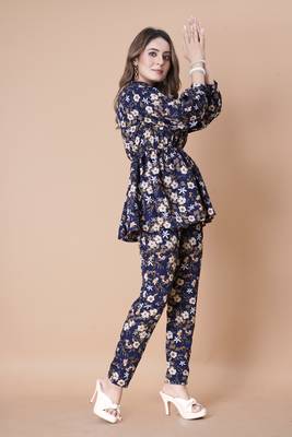 Trendy deisgner crepe fabric stylish printed top and bottom set 2