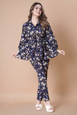 Trendy deisgner crepe fabric stylish printed top and bottom set 4