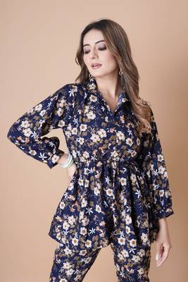 Trendy deisgner crepe fabric stylish printed top and bottom set 5
