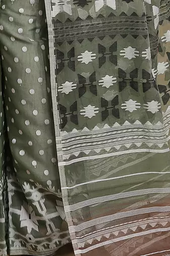 deep green cotton silk dhakai jamdani saree