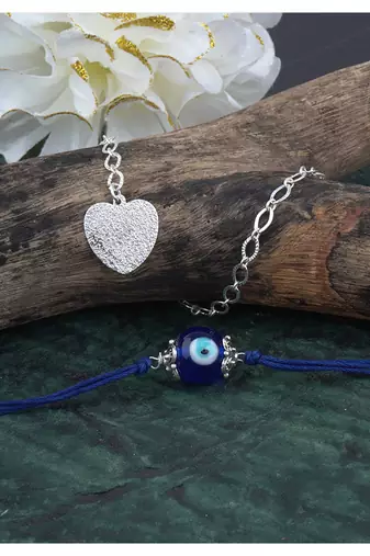 Handmade rakhi combo couple pair evil eye and heart charm unisex bracelet silver plated set for bhaiya bhabhi
